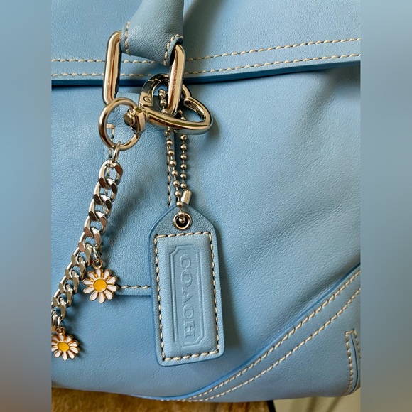 Bag Chain Daisy Flower Handcrafted - Picture 5 of 5